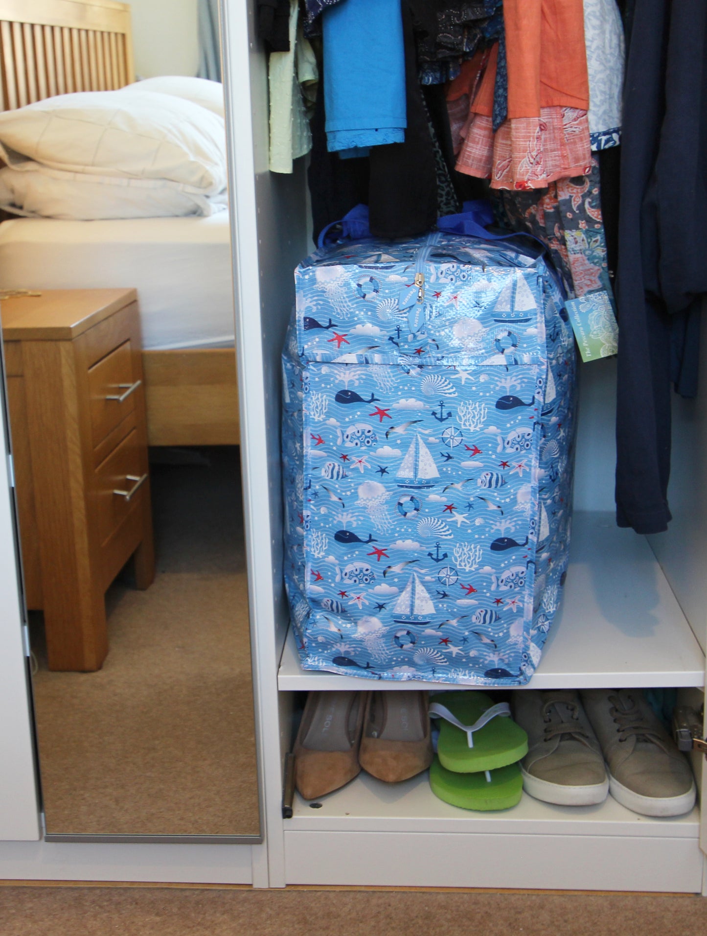 Seaside Print Laundry Storage Bag